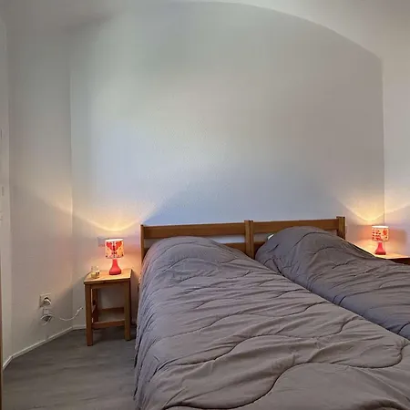 Maison T2 Mezzanine Renovee - 6 Pers, Mateille, Terr. Ensoleillee, Piscine, Parking Prive - Fr-1-229-836 Holiday home *